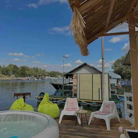Botel Splav Dunavski San, Floating House *